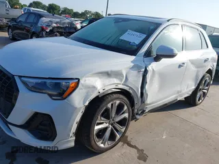 2021 Audi Q3 S line Premium z VIN WA1DECF35M1063868, wystawiony jako IAAI lot #42247128 z przebiegiem 89 959 mil mil oraz . Historia ofert i sprzedaży dostępna na DreamBid. Obrazek 6.