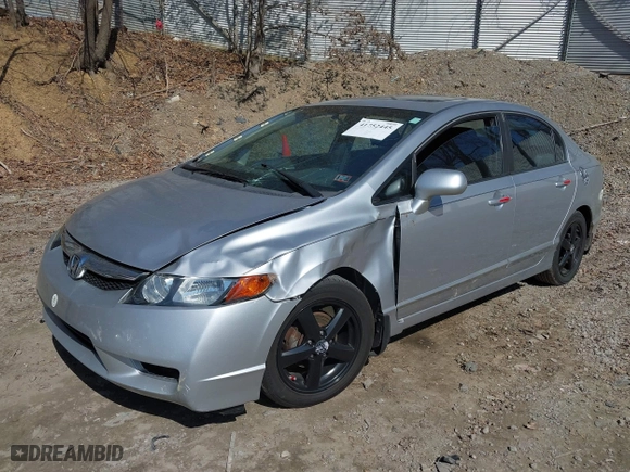 2010 Honda Civic Sdn EX with VIN 19XFA1F84AE035594, listed as a IAAI auction lot 41752445 with 173,264 mi miles. Bid and sale history available at carsss.com. Image 2.