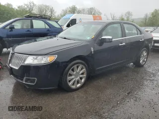 2012 Lincoln MKZ z VIN 3LNHL2GC3CR807053, wystawiony jako Copart lot #56425195 z przebiegiem 114 669 mil mil oraz Czysty tytuł • Clean title. Historia ofert i sprzedaży dostępna na DreamBid. Obrazek 1.