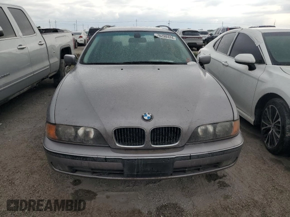 2000 BMW 5 Series 528iAt with VIN WBADP6345YBV63945, listed as a Copart auction lot 76298424 with 0 mi miles and Salvage Title. Bid and sale history available at carsss.com. Image 5.