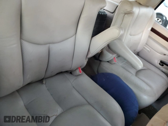 2003 Cadillac Escalade z VIN 1GYEC63T63R139405, wystawiony jako Copart lot #88884095 z przebiegiem Nie podano mil oraz Szkoda całkowita • Salvage title. Historia ofert i sprzedaży dostępna na DreamBid. Obrazek 12.