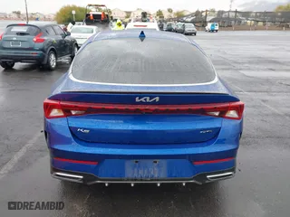 2022 Kia K5 GT-Line with VIN 5XXG64J22NG135975, listed as a IAAI auction lot 41577395 with 88,958 mi miles. Bid and sale history available at carsss.com. Image 16.