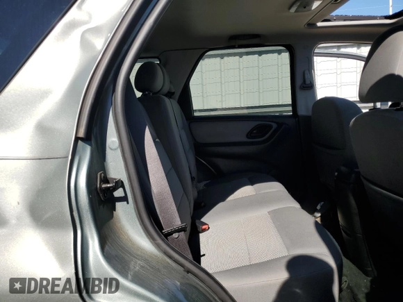 2006 Ford Escape XLT with VIN 1FMYU03Z16KB00067, listed as a Copart auction lot 75921424 with 0 mi miles and Salvage Title. Bid and sale history available at carsss.com. Image 11.