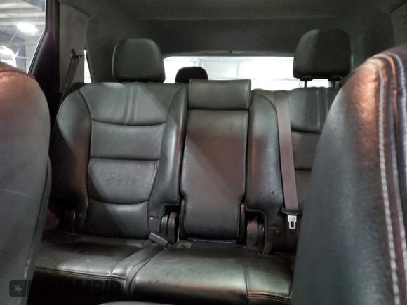 2011 Kia Sorento EX with VIN 5XYKUDA27BG036723, listed as a Copart auction lot 50180075 with 209,861 mi miles and Salvage Title. Bid and sale history available at carsss.com. Image 10.