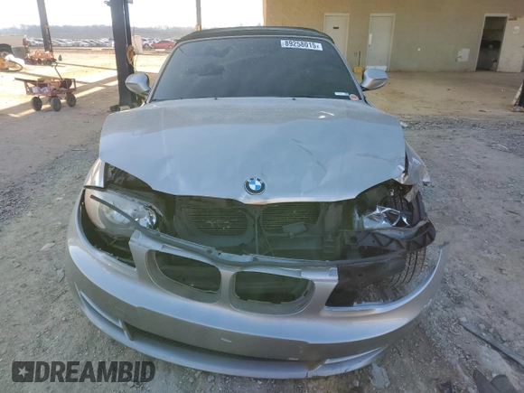 2011 BMW 1 Series 128i with VIN WBAUL7C53BVM79803, listed as a Copart auction lot 89258015 with 132,266 mi miles and Salvage title. Bid and sale history available at DreamBid. Image 5.
