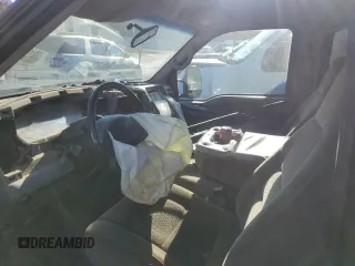 2001 Ford F-350 XL with VIN 1FTWW32F21ED02292, listed as a Copart auction lot 89184265 with 318,261 mi miles and Salvage title. Bid and sale history available at DreamBid. Image 7.