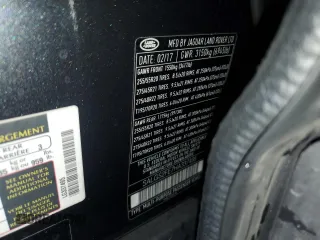 2017 Land Rover Range Rover z VIN SALGS2FE7HA337495, wystawiony jako Copart lot #77177204 z przebiegiem 75 573 mil mil oraz Szkoda całkowita • Salvage title. Historia ofert i sprzedaży dostępna na DreamBid. Obrazek 14.