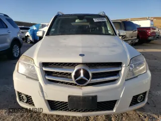 2011 Mercedes-Benz GLK 350 with VIN WDCGG8HBXBF678957, listed as a Copart auction lot 77833584 with 142,816 mi miles and Clean Title. Bid and sale history available at DreamBid. Image 5.