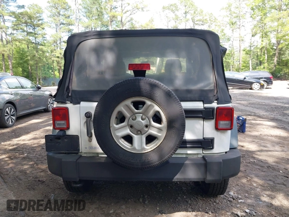 2012 Jeep Wrangler Sport with VIN 1C4AJWAG7CL192200, listed as a IAAI auction lot 42472398 with 198,999 mi miles and . Bid and sale history available at DreamBid. Image 16.