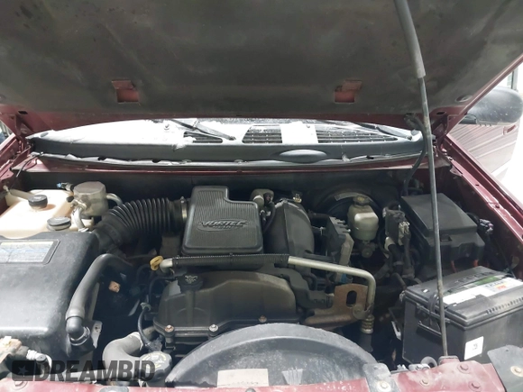 2007 GMC Envoy SLE z VIN 1GKDT13S172139410, wystawiony jako IAAI lot #41304010 z przebiegiem 201 099 mil mil oraz . Historia ofert i sprzedaży dostępna na DreamBid. Obrazek 10.