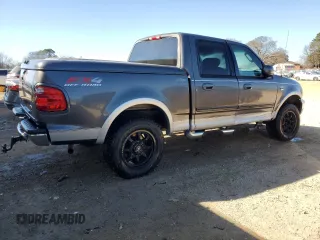 2003 Ford F-150 XLT with VIN 1FTRW08L43KD52642, listed as a Copart auction lot 46829485 with 206,718 mi miles and Salvage Title. Bid and sale history available at carsss.com. Image 3.