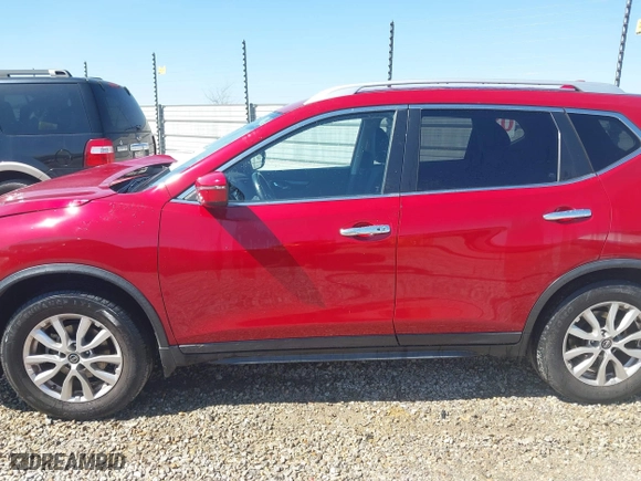 2017 Nissan Rogue SL with VIN JN8AT2MT1HW134475, listed as a IAAI auction lot 41762159 with 163,689 mi miles. Bid and sale history available at carsss.com. Image 14.
