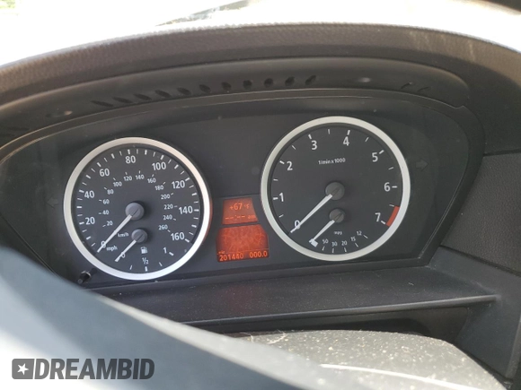 2005 BMW 5 Series 530i z VIN WBANA73515B817408, wystawiony jako Copart lot #57247795 z przebiegiem 201 440 mil mil oraz Szkoda całkowita • Salvage title. Historia ofert i sprzedaży dostępna na DreamBid. Obrazek 9.