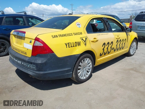 2012 Ford Fusion Hybrid with VIN 3FADP0L31CR284736, listed as a IAAI auction lot 42246142 with 384,612 mi miles and . Bid and sale history available at DreamBid. Image 4.