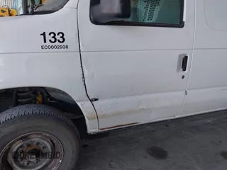 2014 Ford Econoline Cargo Commercial with VIN 1FTNE2EW3EDA31341, listed as a IAAI auction lot 42148317 with 146,158 mi miles and . Bid and sale history available at carsss.com. Image 19.