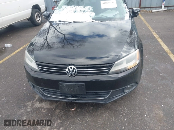 2014 Volkswagen Jetta TDI w/Premium with VIN 3VWLL7AJ3EM276789, listed as a IAAI auction lot 41805737 with 160,500 mi miles and . Bid and sale history available at DreamBid. Image 6.