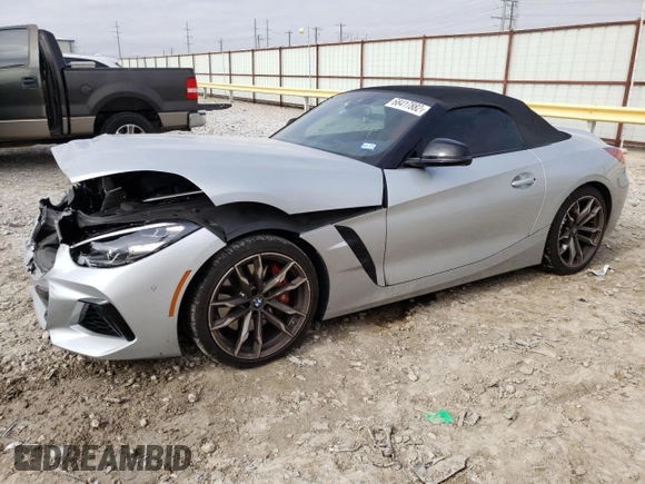 2022 BMW Z4 sDriveM40i with VIN WBAHF9C08NWX40835, listed as a Copart auction lot 68417882 with 9,165 mi miles and . Bid and sale history available at DreamBid. Image 1.