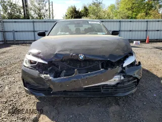 2017 BMW 5 Series 530i xDrive with VIN WBAJA7C30HG904334, listed as a Copart auction lot 54753125 with 71,083 mi miles and Salvage title. Bid and sale history available at DreamBid. Image 5.
