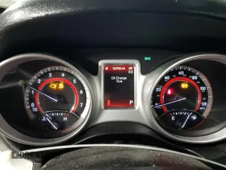 2014 Dodge Journey R/T z VIN 3C4PDCEGXET277243, wystawiony jako Copart lot #77973154 z przebiegiem 143 766 mil mil oraz Szkoda całkowita • Salvage title. Historia ofert i sprzedaży dostępna na DreamBid. Obrazek 9.