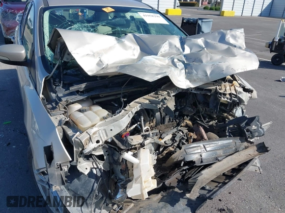2017 Ford Focus SE with VIN 1FADP3K24HL299912, listed as a IAAI auction lot 41958290 with Not Provided miles and . Bid and sale history available at carsss.com. Image 6.