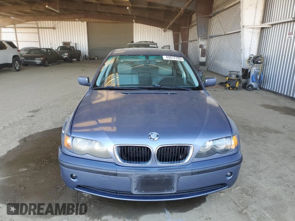 2002 BMW 3 Series 325i with VIN WBAEV33462KL78187, listed as a Copart auction lot 43012705 with 165,262 mi miles and Clean Title. Bid and sale history available at carsss.com. Image 5.