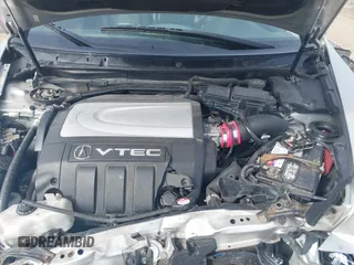 2005 Acura RL with VIN JH4KB16545C019697, listed as a IAAI auction lot 41880820 with Not provided miles and . Bid and sale history available at DreamBid. Image 10.