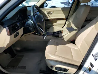 2007 BMW 3 Series 328i with VIN WBAVC53527FZ74813, listed as a Copart auction lot 62311675 with 159,332 mi miles and Salvage title. Bid and sale history available at DreamBid. Image 7.