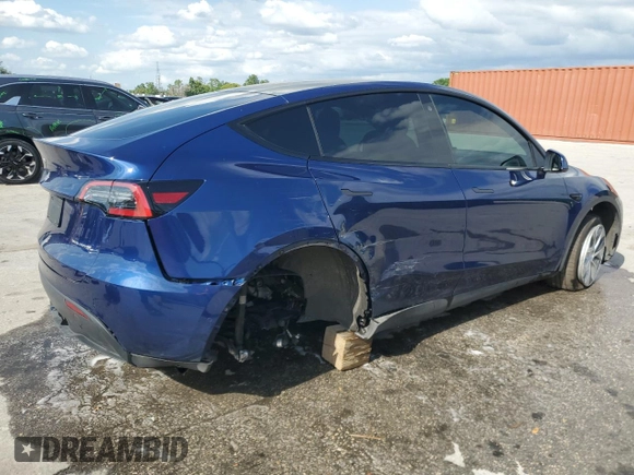 2022 Tesla Model Y Long Range with VIN 7SAYGAEE2NF390507, listed as a Copart auction lot 50986965 with 48,027 mi miles and Non Repairable. Bid and sale history available at DreamBid. Image 3.