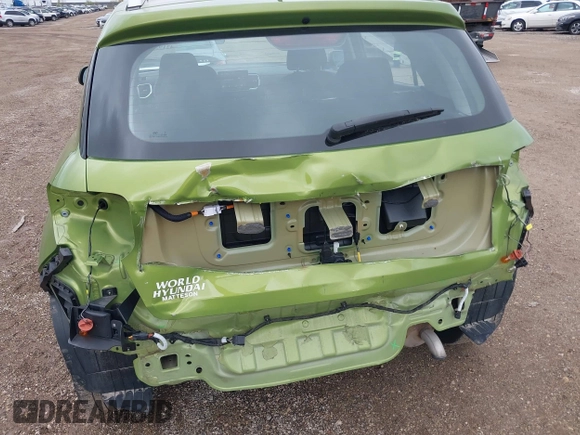 2023 Hyundai Venue SEL with VIN KMHRC8A38PU243429, listed as a IAAI auction lot 42193518 with 39,020 mi miles and . Bid and sale history available at DreamBid. Image 6.