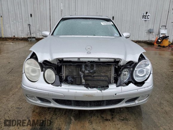 2004 Mercedes-Benz E 320 with VIN WDBUF65J04A518015, listed as a Copart auction lot 51926545 with 198,741 mi miles and Salvage Title. Bid and sale history available at carsss.com. Image 5.