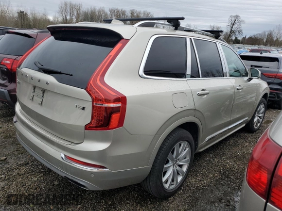2016 Volvo XC90 T6 Momentum with VIN YV4A22PK8G1071823, listed as a Copart auction lot 45148495 with 125,215 mi miles and Clean Title. Bid and sale history available at carsss.com. Image 3.