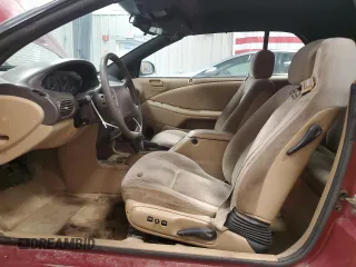 1996 Chrysler Sebring z VIN 3C3EL45X7TT267559, wystawiony jako Copart lot #56020395 z przebiegiem 66 026 mil mil oraz Tytuł czysty. Historia ofert i sprzedaży dostępna na DreamBid. Obrazek 7.