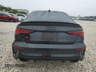 2024 Audi RS 3 z VIN WUAG4DGYXRA909721, wystawiony jako Copart lot #89262995 z przebiegiem 2235 mil mil oraz Szkody całkowita. Historia ofert i sprzedaży dostępna na DreamBid. Obrazek 6.