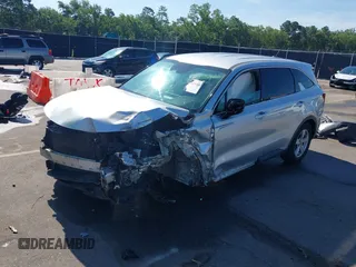 2021 Kia Sorento LX with VIN 5XYRG4LC2MG021724, listed as a IAAI auction lot 42548408 with 162,334 mi miles and . Bid and sale history available at DreamBid. Image 18.