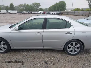 2005 Lexus ES 350 z VIN JTHBA30G855085750, wystawiony jako IAAI lot #42330414 z przebiegiem 131 956 mil mil oraz . Historia ofert i sprzedaży dostępna na DreamBid. Obrazek 14.