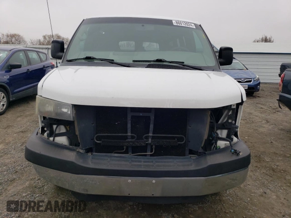 2012 Chevrolet Express Passenger 1LT with VIN 1GAZGYFG8C1174282, listed as a Copart auction lot 86012024 with 170,680 mi miles and Salvage title. Bid and sale history available at DreamBid. Image 5.