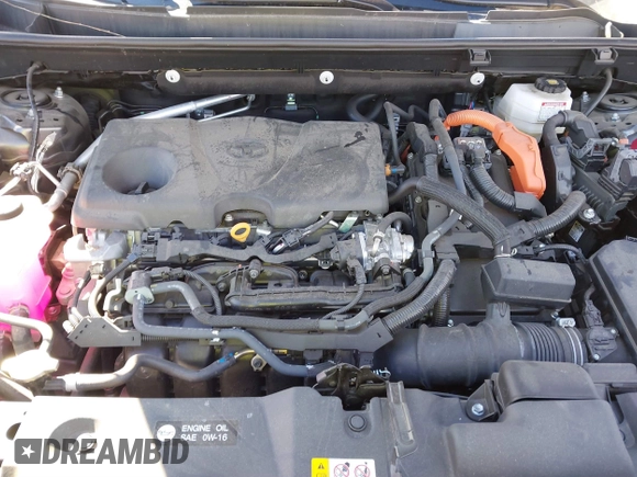 2024 Toyota RAV4 Hybrid SE with VIN 2T3T6RFV0RW051283, listed as a IAAI auction lot 41698931 with 6,465 mi miles and . Bid and sale history available at DreamBid. Image 10.