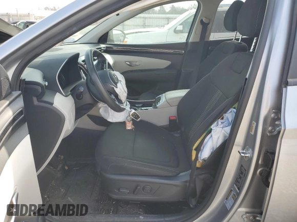 2023 Hyundai Tucson SEL with VIN 5NMJB3AE5PH218424, listed as a Copart auction lot 43697095 with 56,150 mi miles and Salvage Title. Bid and sale history available at carsss.com. Image 7.