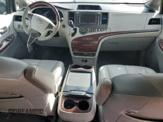 2011 Toyota Sienna XLE AAS with VIN 5TDYK3DC5BS010512, listed as a Copart auction lot 58614775 with 215,020 mi miles and Clean title. Bid and sale history available at DreamBid. Image 8.