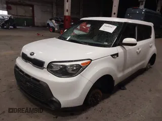 2014 Kia Soul with VIN KNDJN2A24E7089670, listed as a IAAI auction lot 38680967 with 63,504 mi miles. Bid and sale history available at carsss.com. Image 16.