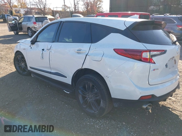 2021 Acura RDX w/A-Spec Package with VIN 5J8TC2H69ML043928, listed as a IAAI auction lot 40697662 with 18,794 mi miles and . Bid and sale history available at DreamBid. Image 3.