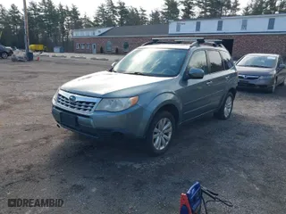 2012 Subaru Forester 2.5X Premium with VIN JF2SHADC7CH434287, listed as a IAAI auction lot 42027346 with 208,750 mi miles. Bid and sale history available at carsss.com. Image 2.