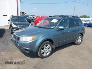 2009 Subaru Forester X с VIN JF2SH63639H733423, выставлен на аукционе IAAI как лот 42480971 с пробегом 196 501 миль миль и . История ставок и продаж доступна на DreamBid. Изображение 2.