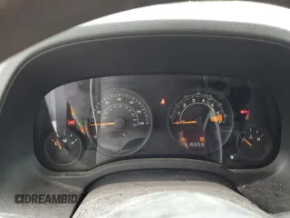 2015 Jeep Patriot Sport z VIN 1C4NJRBB1FD183965, wystawiony jako Copart lot #57535285 z przebiegiem 116 553 mil mil oraz Czysty tytuł • Clean title. Historia ofert i sprzedaży dostępna na DreamBid. Obrazek 9.