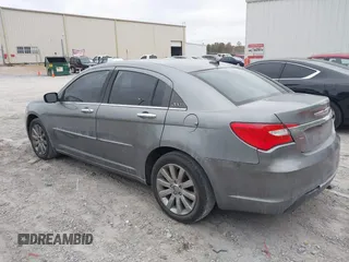 2013 Chrysler 200 Limited with VIN 1C3CCBCG4DN589768, listed as a IAAI auction lot 41201743 with 203,443 mi miles. Bid and sale history available at carsss.com. Image 3.