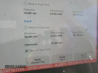 2022 Tesla Model 3 Long Range z VIN 5YJ3E1EB0NF107170, wystawiony jako Copart lot #79067033 z przebiegiem 51 921 mil mil oraz Czysty tytuł • Clean title. Historia ofert i sprzedaży dostępna na DreamBid. Obrazek 9.