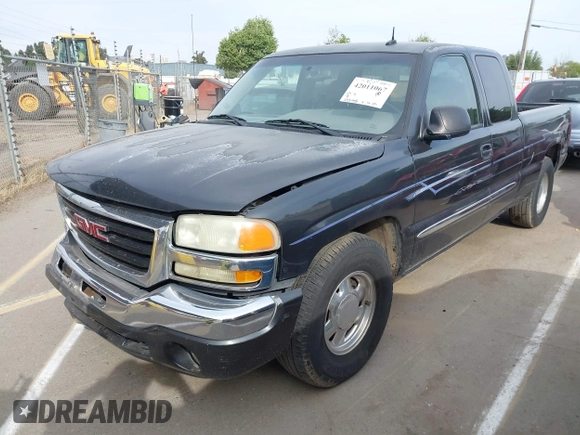 2003 GMC Sierra 1500 SLT with VIN 2GTEC19TX31404836, listed as a IAAI auction lot 42011067 with 233,458 mi miles and . Bid and sale history available at carsss.com. Image 2.