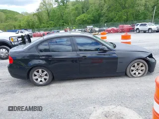 2007 BMW 3 Series 328i with VIN WBAVA335X7PV64572, listed as a IAAI auction lot 42159689 with 209,335 mi miles and . Bid and sale history available at DreamBid. Image 13.