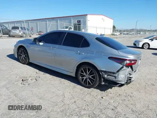 2021 Toyota Camry SE Nightshade with VIN 4T1G11AK1MU529646, listed as a IAAI auction lot 41650962 with 57,879 mi miles. Bid and sale history available at carsss.com. Image 3.