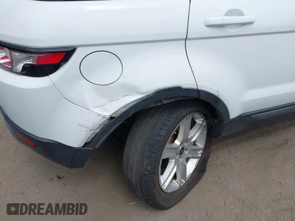 2013 Land Rover Range Rover Evoque Pure Plus с VIN SALVP2BG1DH765158, выставлен на аукционе IAAI как лот 42122617 с пробегом 90 277 миль миль и . История ставок и продаж доступна на DreamBid. Изображение 6.